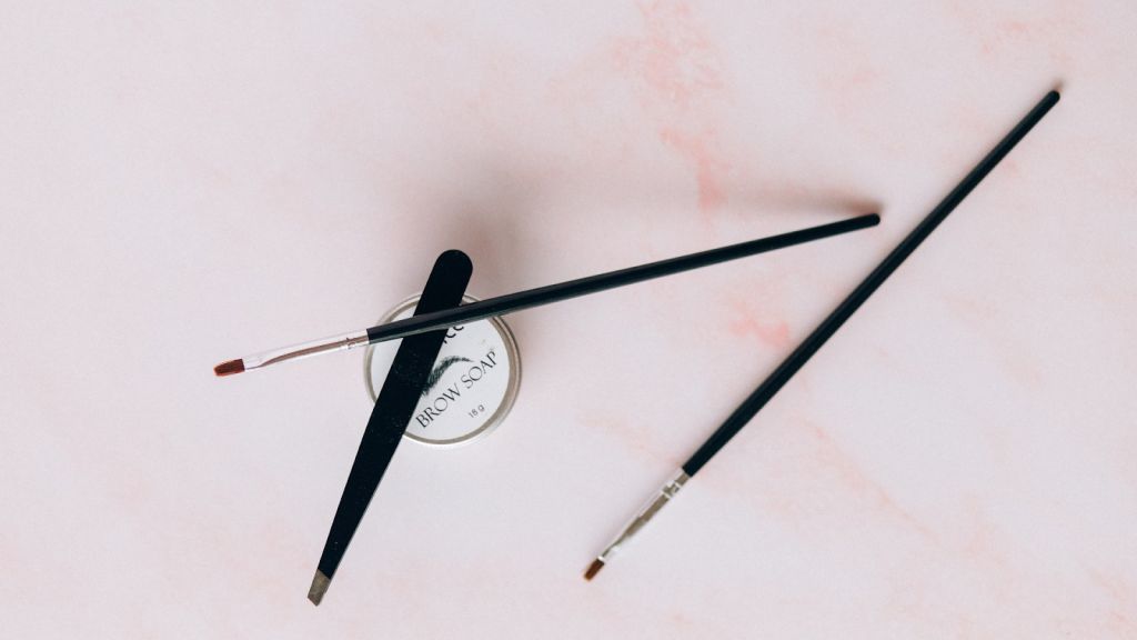 набор инструментов бровиста